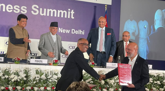 गोल्छा समूह र इन्डियन आयलबीच लुब्रिकेन्ट उद्योग स्थापना गर्न सम्झौता